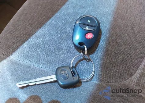 2005 Toyota Sienna Ce из США, поврежденный, VIN 5TDZA23C75S380027